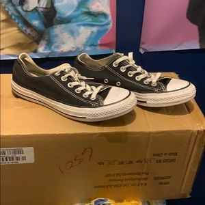 Black converse